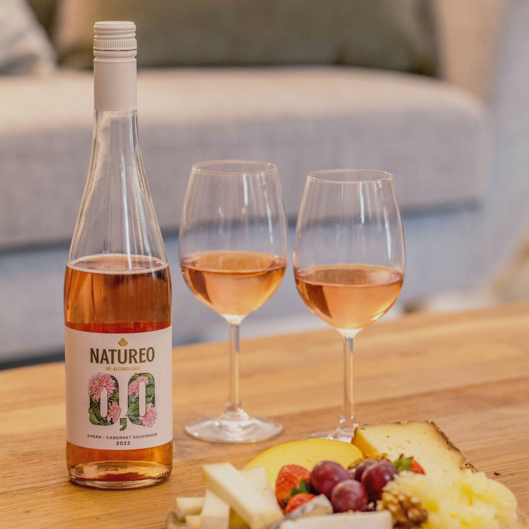 Natureo Rose Grape Beverage 0.0%, 750ml