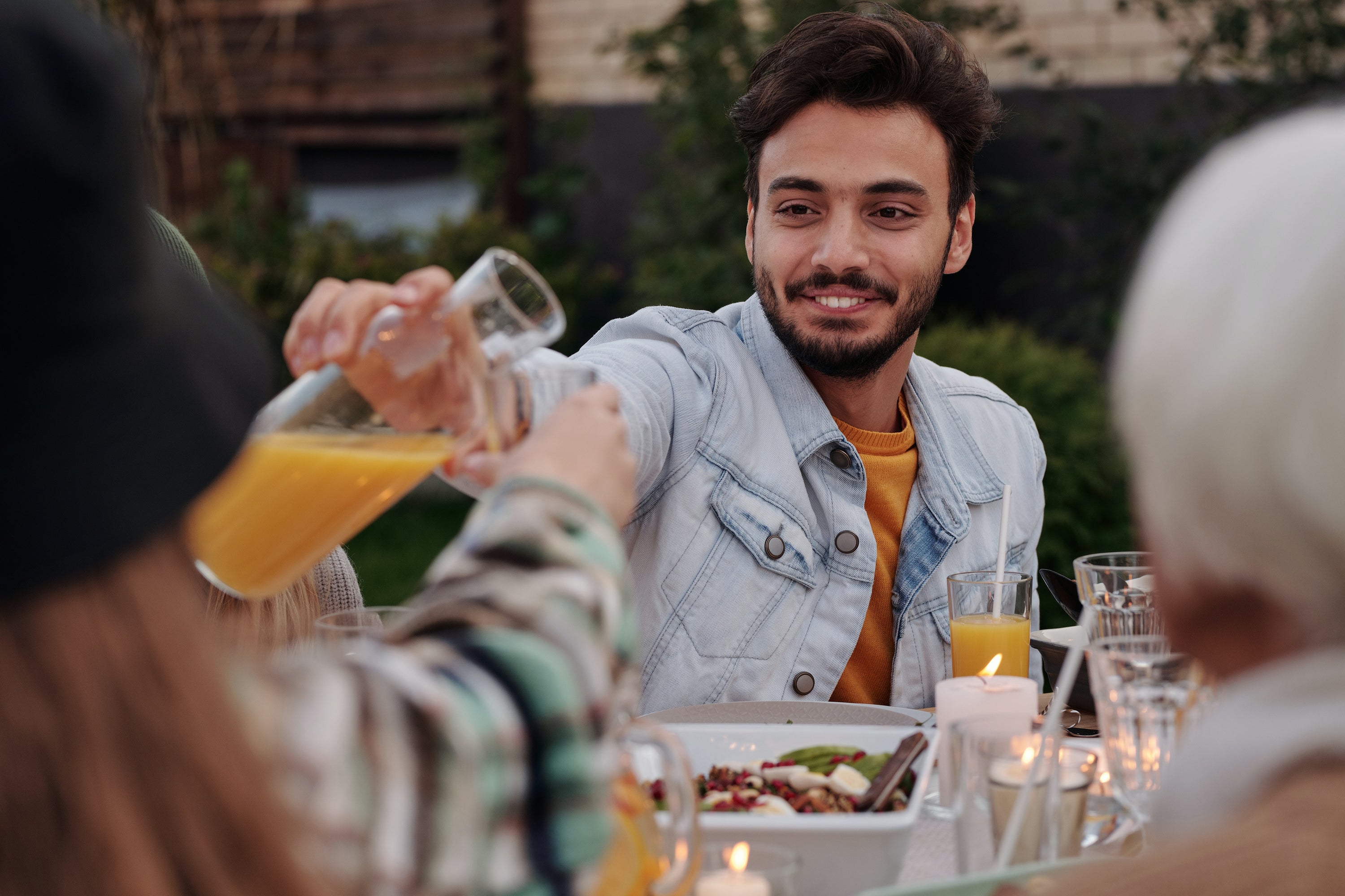 Change Your Scenery With Outdoor Dining