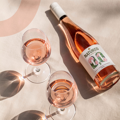 Natureo Rose Grape Beverage 0.0%, 750ml
