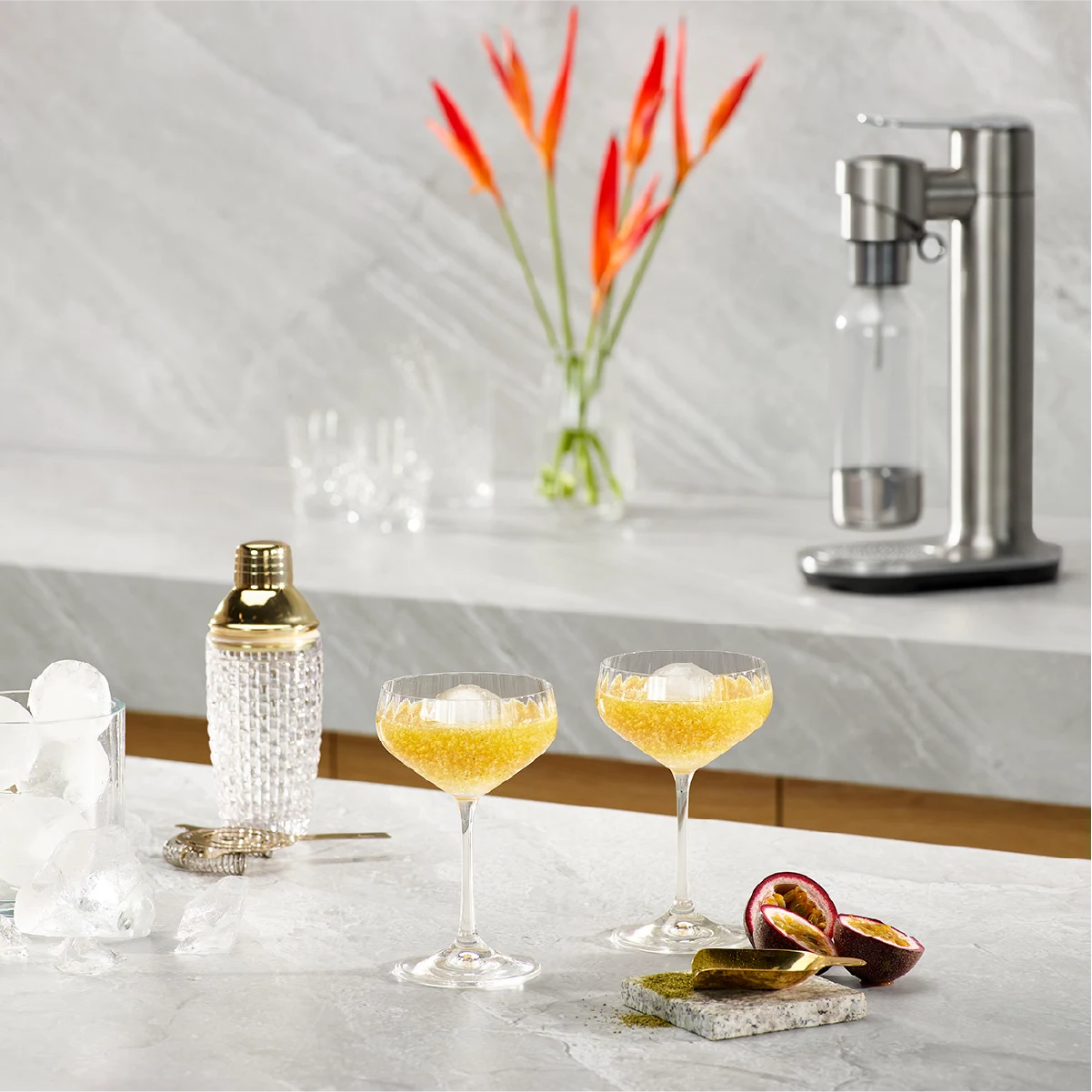 Sage the InFizz Fusion Carbonated Drinks Maker